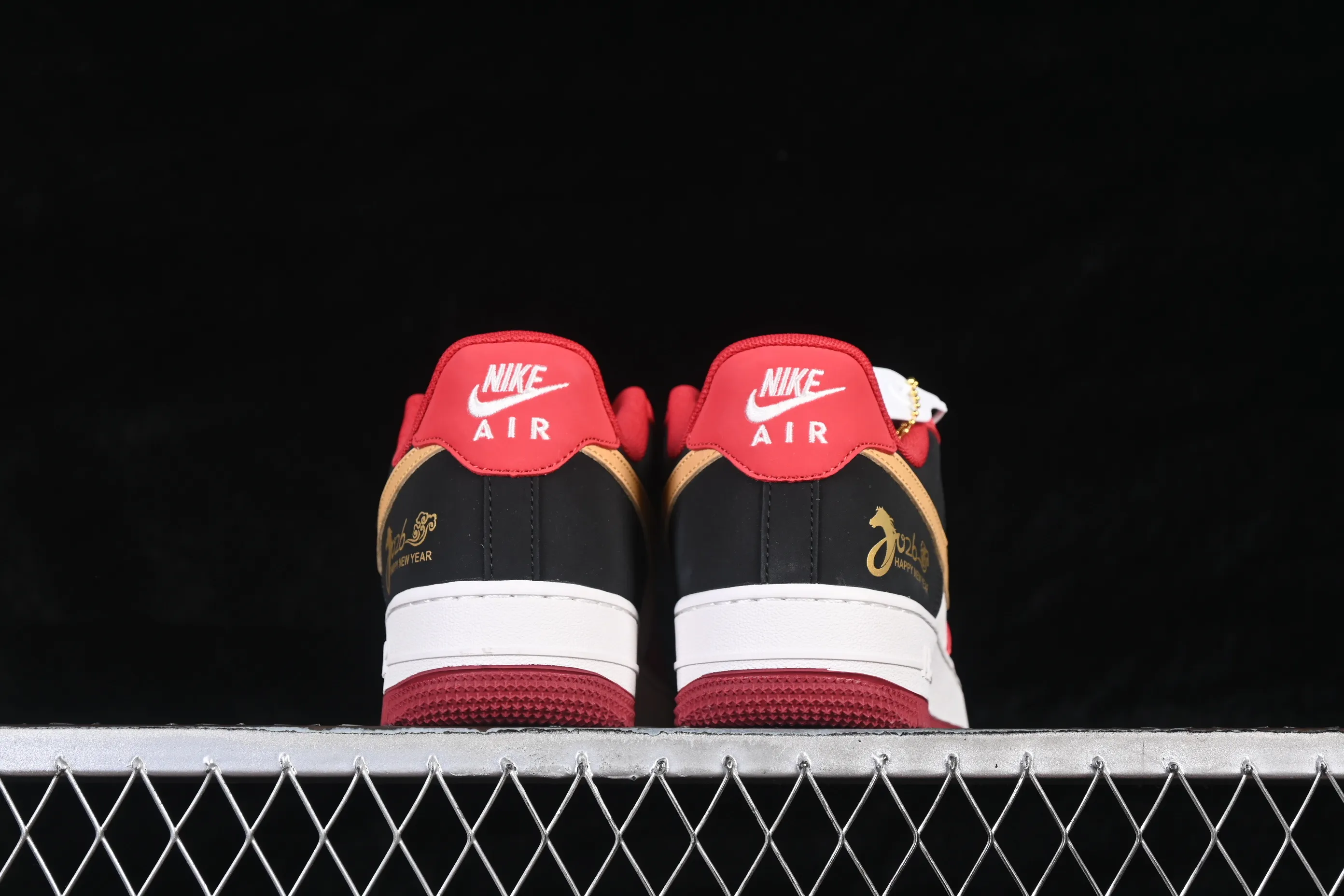 All categories Nk Air Force 1 Air Force series Nk Air Force 1 Low Air Force low top Nike Air Force 1'07 Low Year of the Horse limited edition red, black and gold contrast Air Force 1 low top casual sneakers JP2026-139